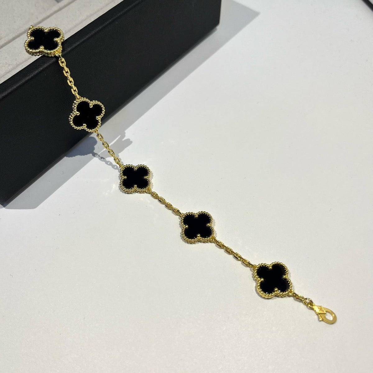 [Lume Jewels]New CLOVER 5 MOTIF ONYXS BRACELET COLLECTION