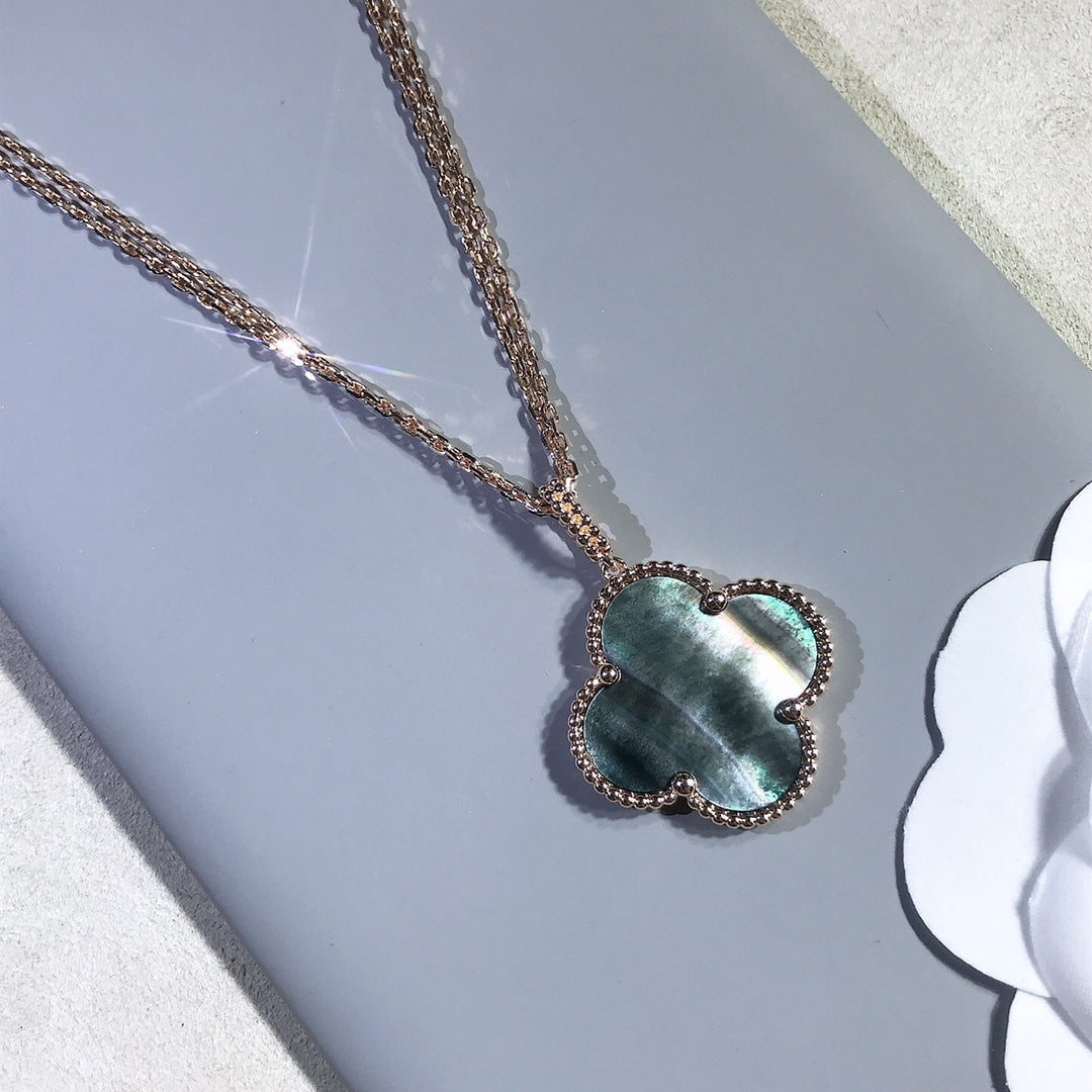 ¡®Lume Jewels¡¯CLOVER 25MM GOLD DARK MOP BIG CLOVER NECKLACE
