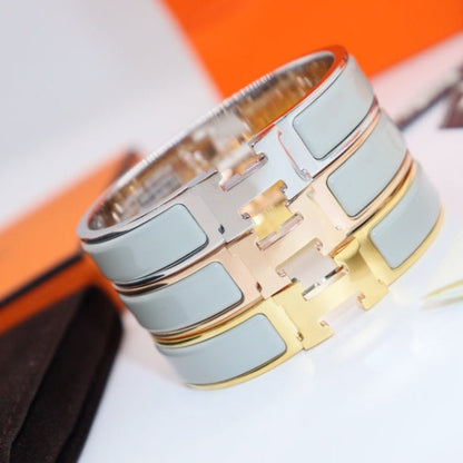 ¡®Lume Jewels¡¯H LIGHT BLUE BRACELET