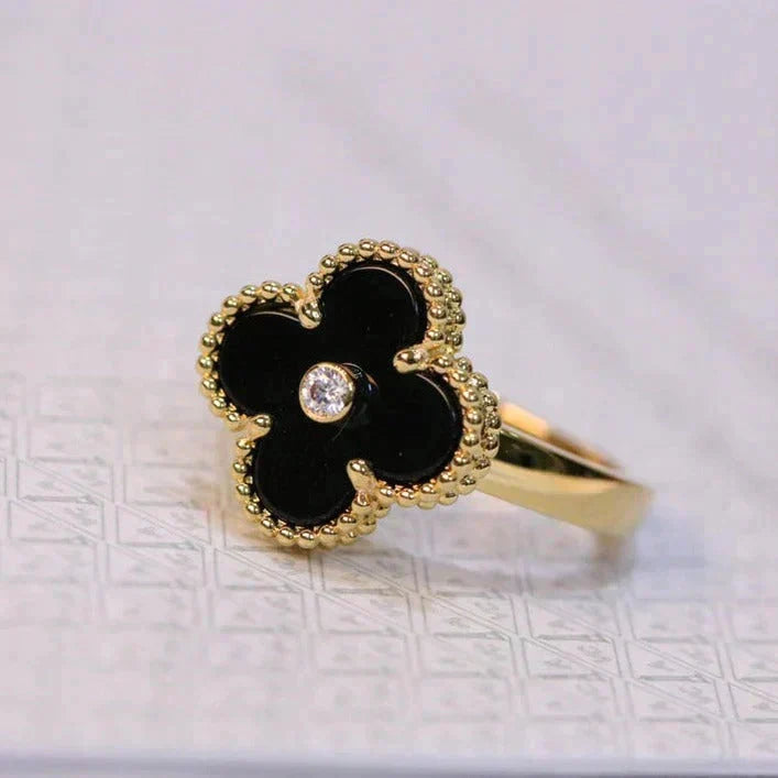 ¡®Lume Jewels¡¯CLOVER ONYX RING GOLD DIAMOND