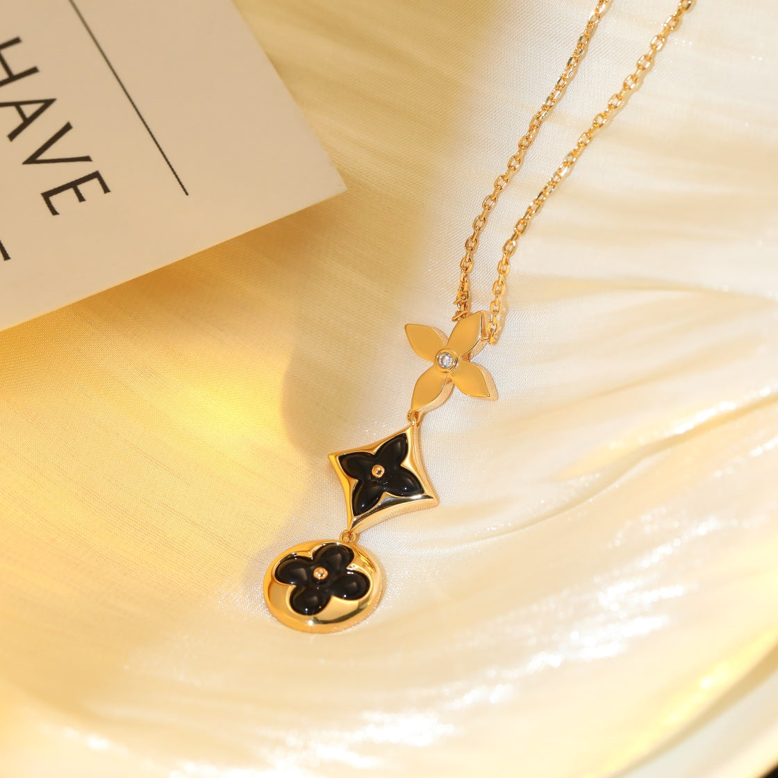 ¡®Lume Jewels¡¯STAR AND SUN ONYX PINK GOLD NECKLACE