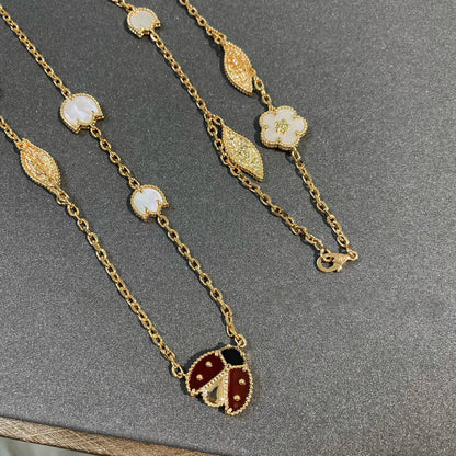 ¡®Lume Jewels¡¯LUCKY SPRING 15 MOTIFS GOLD NECKLACE