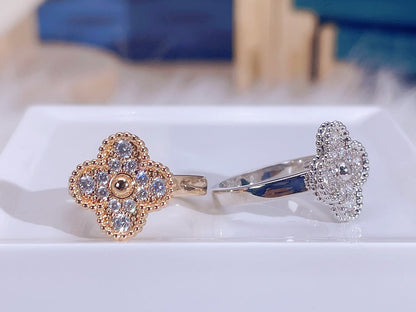 ¡®Lume Jewels¡¯CLOVER DIAMOND RING