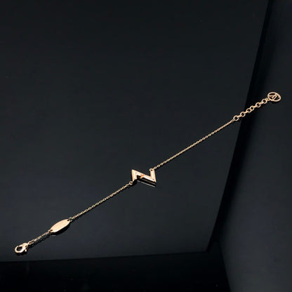 ¡®Lume Jewels¡¯VOLT LV LOGO BRACELET