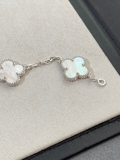 [Lume Jewels]New CLOVER WHITE PEARL MOP 5 MOTIF BRACELET COLLECTION