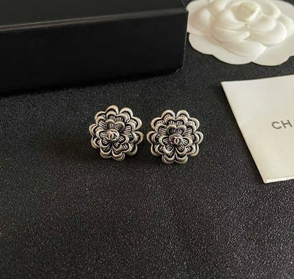 [Lume Jewels]Vintage Camellia Earrings