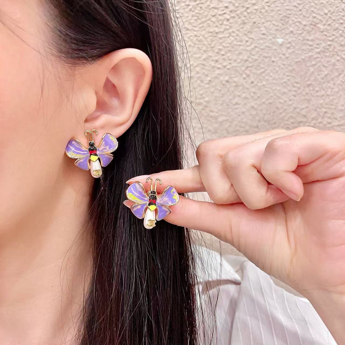 [Lume Jewels] Ladybug Enamel & Faux Pearl Clip-On Earrings