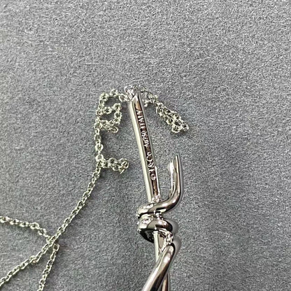 [Lume Jewels]T House Diamond-Studded Knot Necklace