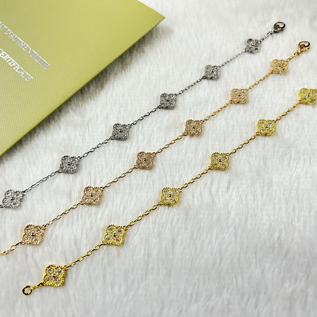 [Lume Jewels]New CLOVER 6 MOTIF DIAMOND BRACELET