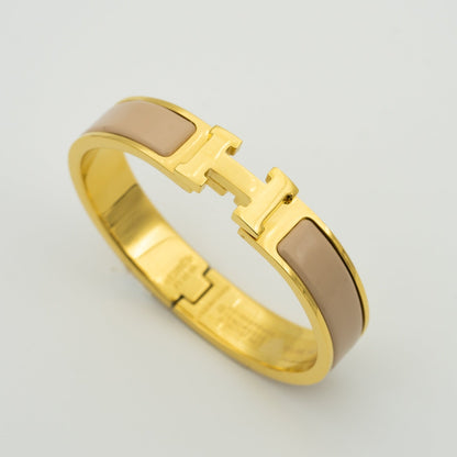 ¡®Lume Jewels¡¯H GREY BRACELET